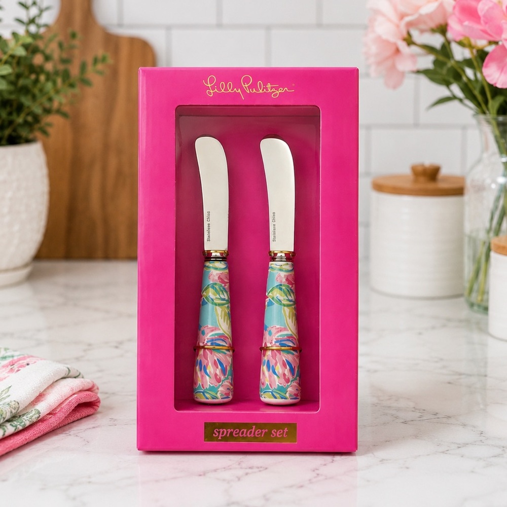 *New* Lilly Pulitzer Spreader Set